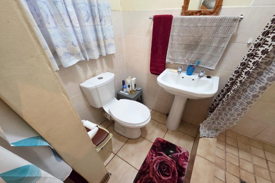 2 Bedroom Property for Sale in Fleurdal Free State